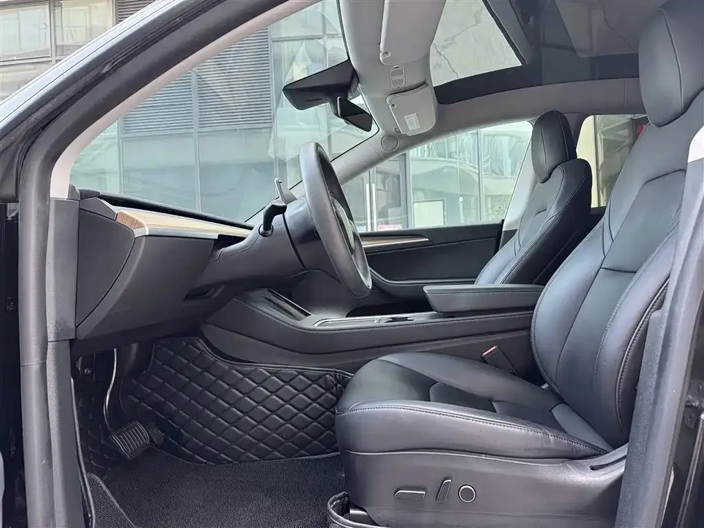 Tesla Model Y 2022 из CN, фото 4
