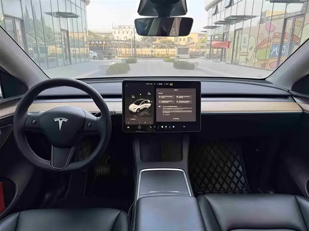 Tesla Model Y 2022 из CN, фото 2