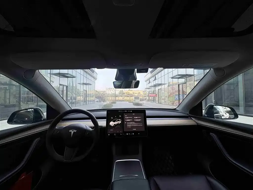 Tesla Model Y 2022 из CN, фото 3