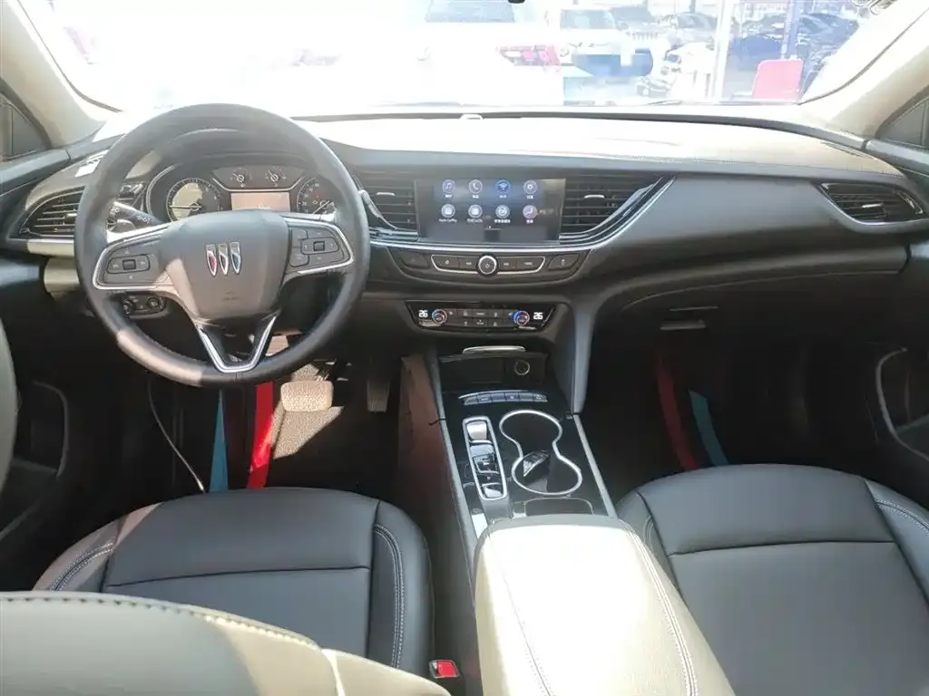 Buick Regal — фото 2