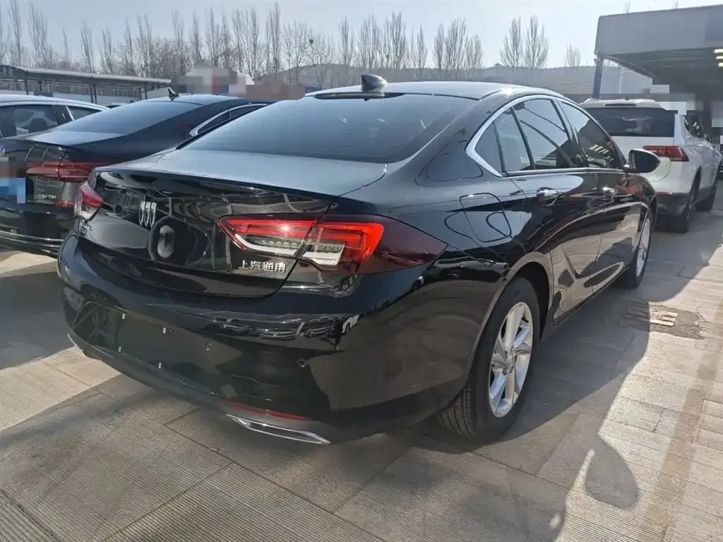 Buick Regal — фото 8