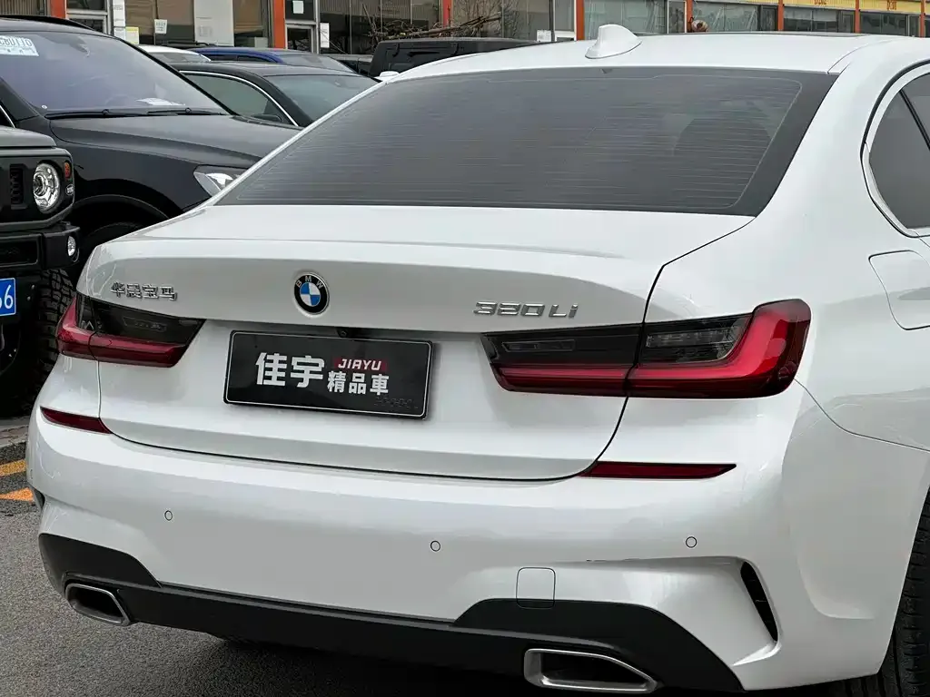 BMW 3 Series 2022 из CN, фото 4