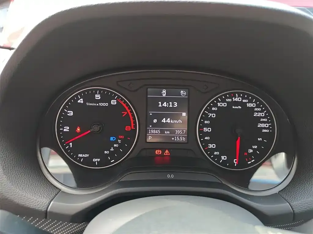 Audi Q2L 2022 из CN, фото 6