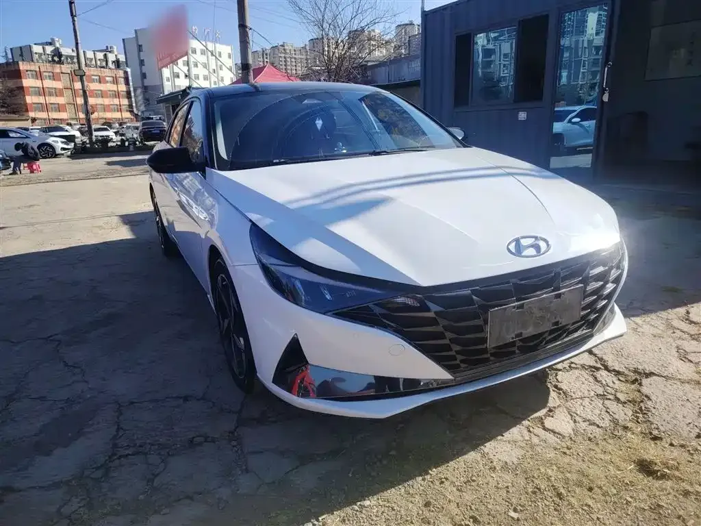 Hyundai Elantra 2022 из CN, фото 10