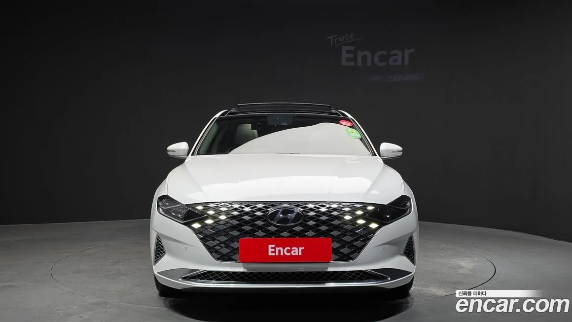 Hyundai Grandeur 2022 из KR, фото 2