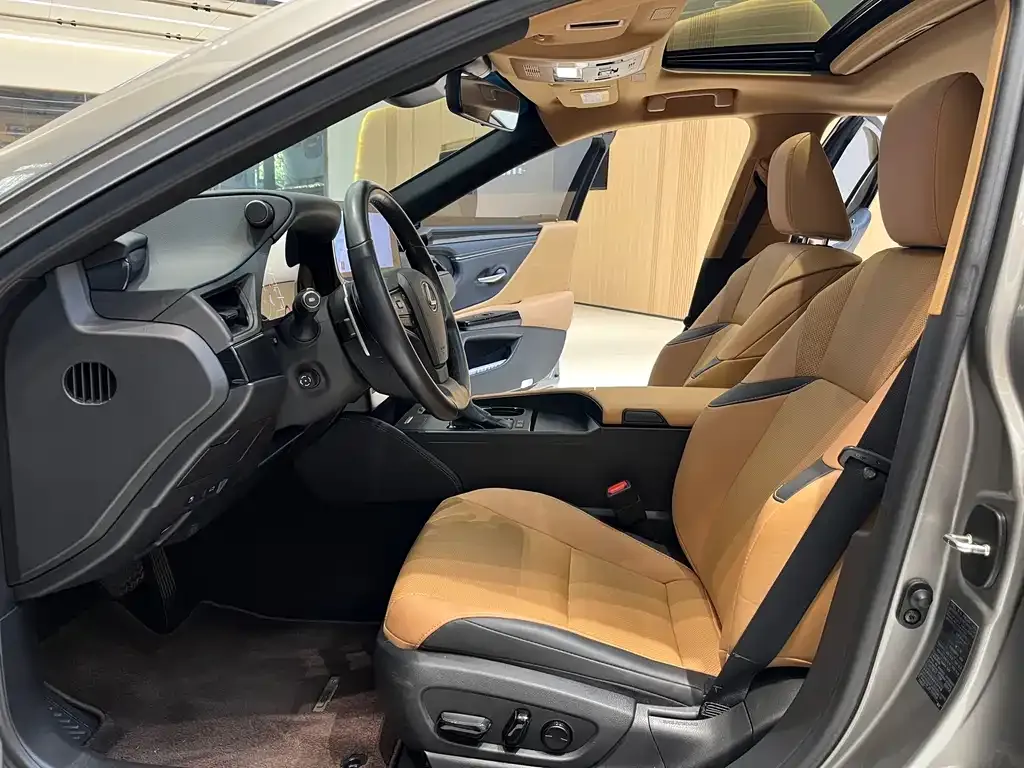 Lexus ES 2024 из CN, фото 7