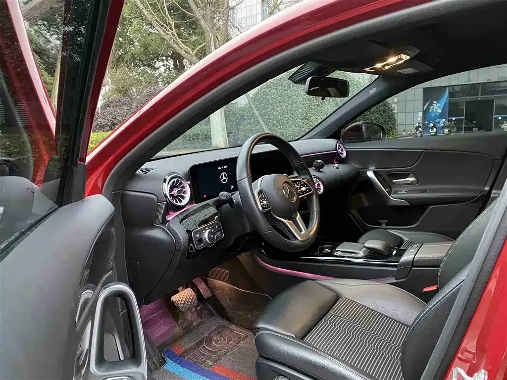 Mercedes-Benz A-Class (Import) — фото 9