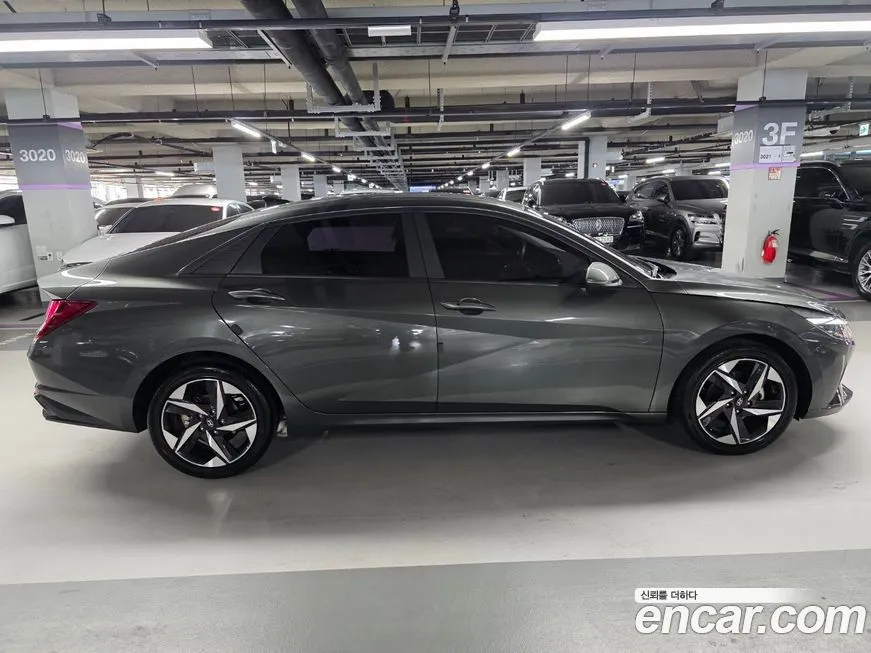 Hyundai AVANTE — фото 4