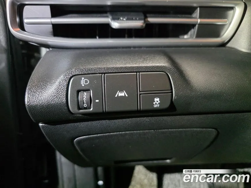 Hyundai AVANTE — фото 5