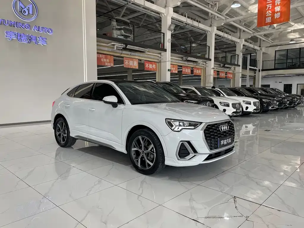 Audi Q3 Sportback — фото 6