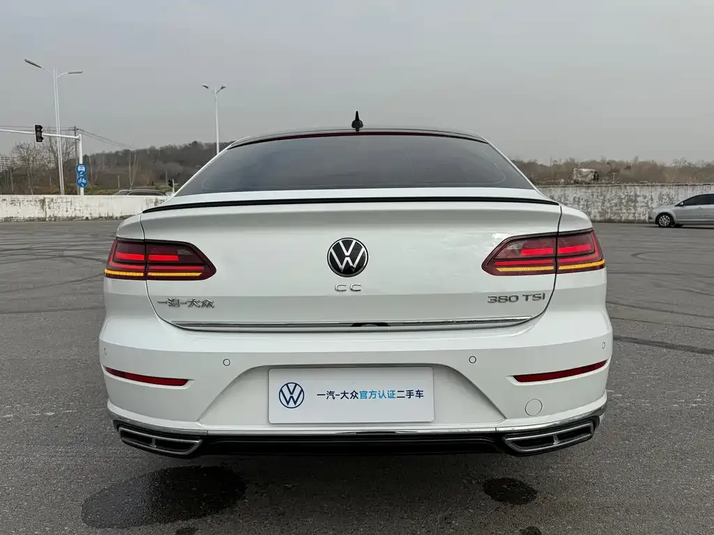Volkswagen CC — фото 2