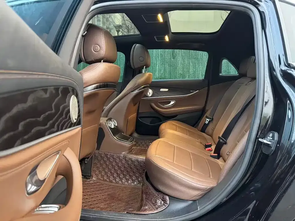 Mercedes-Benz E-Class 2021 из CN, фото 6