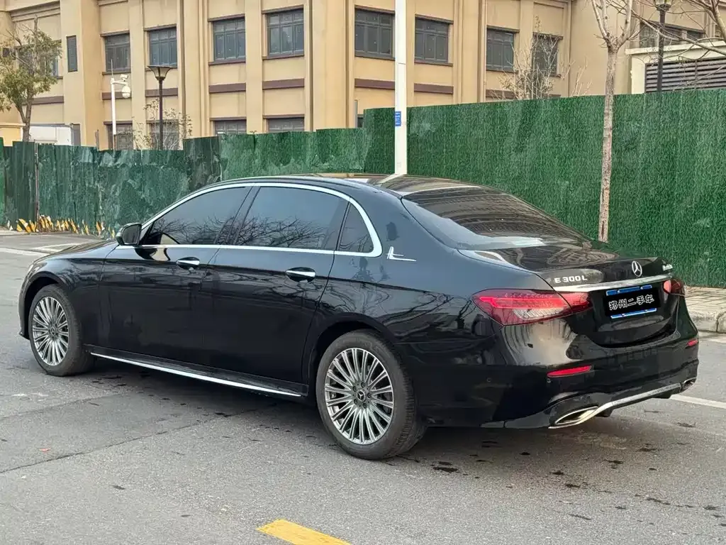 Mercedes-Benz E-Class 2021 из CN, фото 8