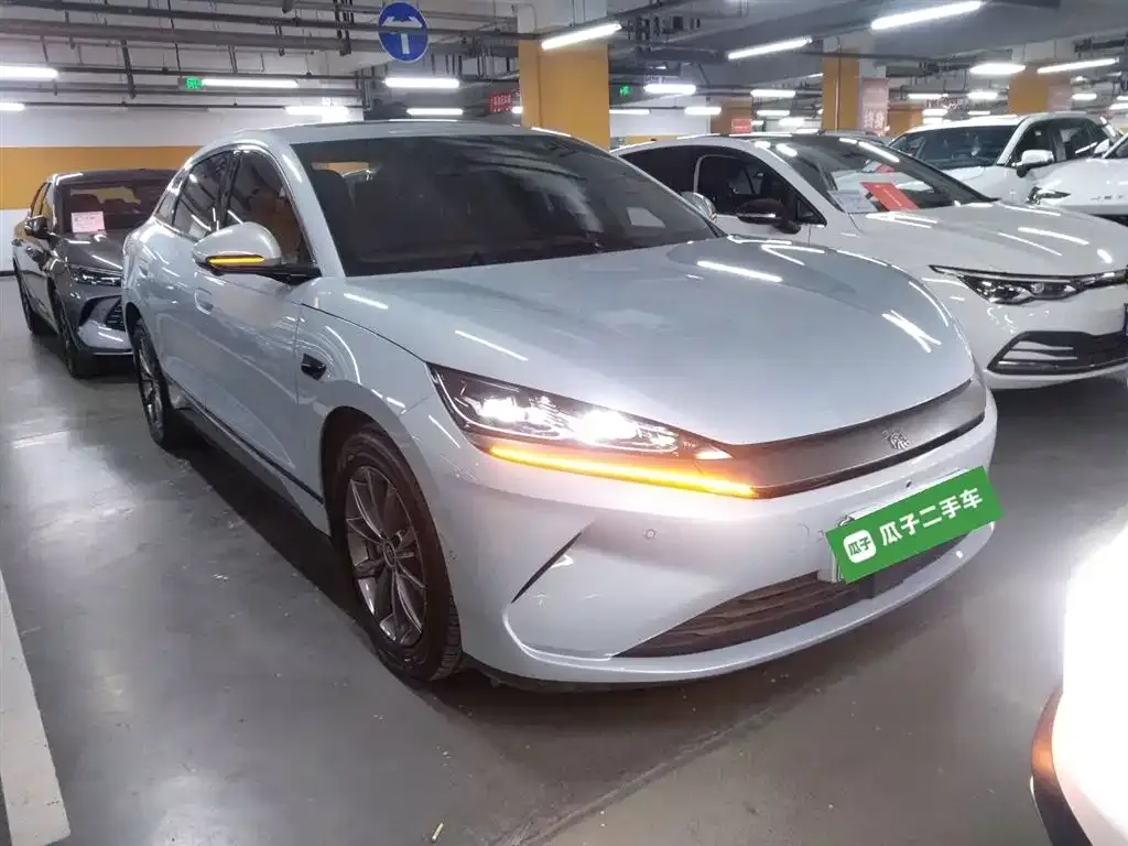 BYD Qin L — фото 9