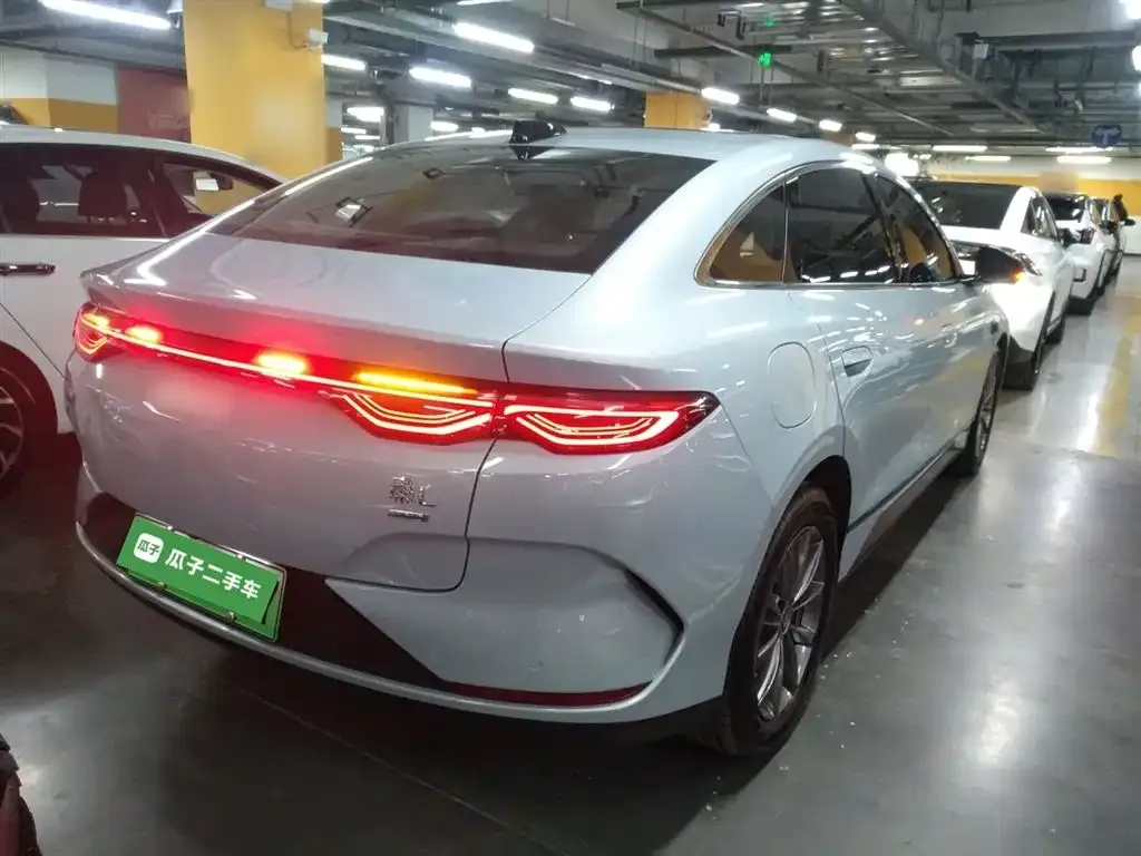 BYD Qin L — фото 6
