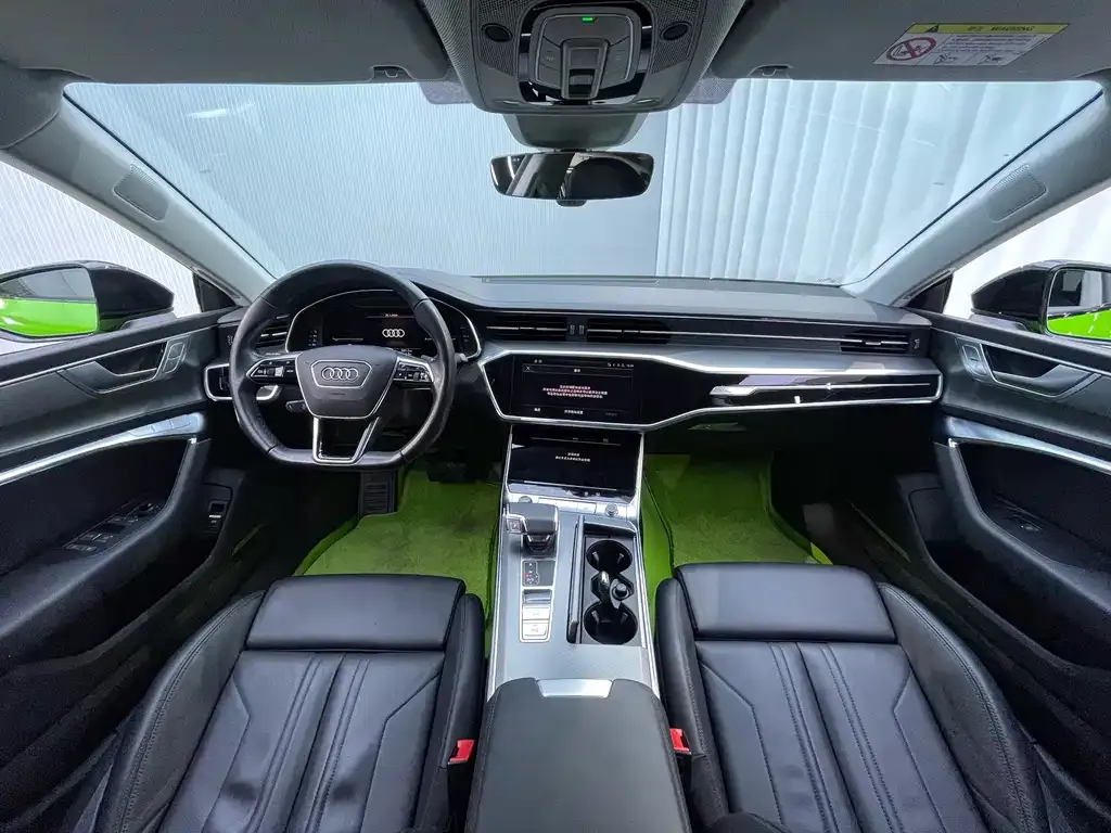 Audi A7 2022 из CN, фото 6