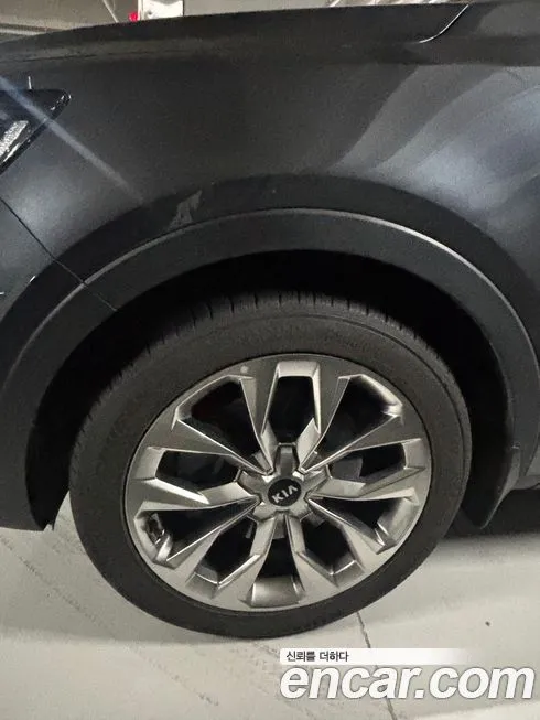 Kia Sorento — фото 2