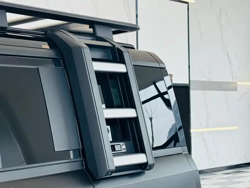 Land Rover Defender 2023 из CN, фото 3
