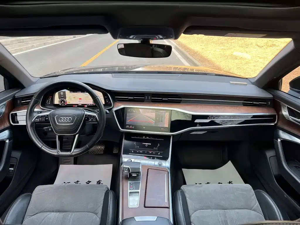 Audi A6L 2022 из CN, фото 4