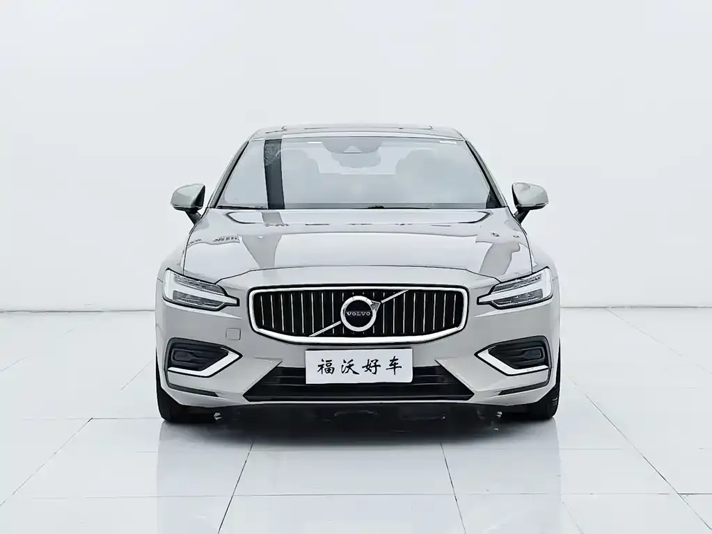 Volvo S60 — фото 3