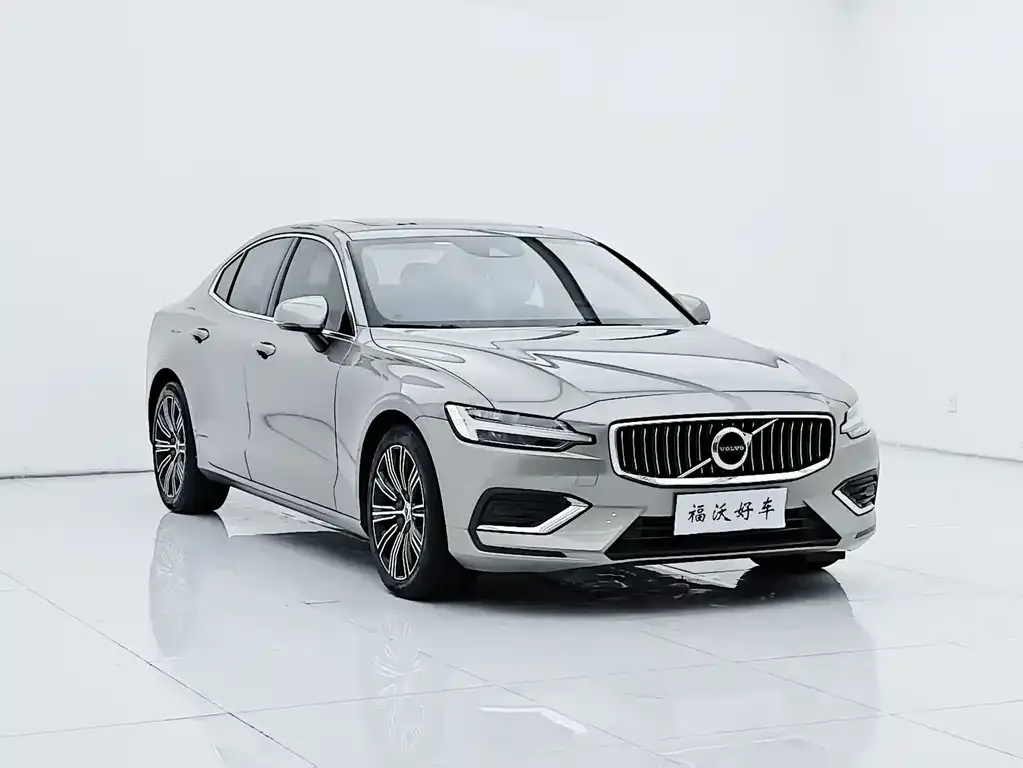 Volvo S60 — фото 4