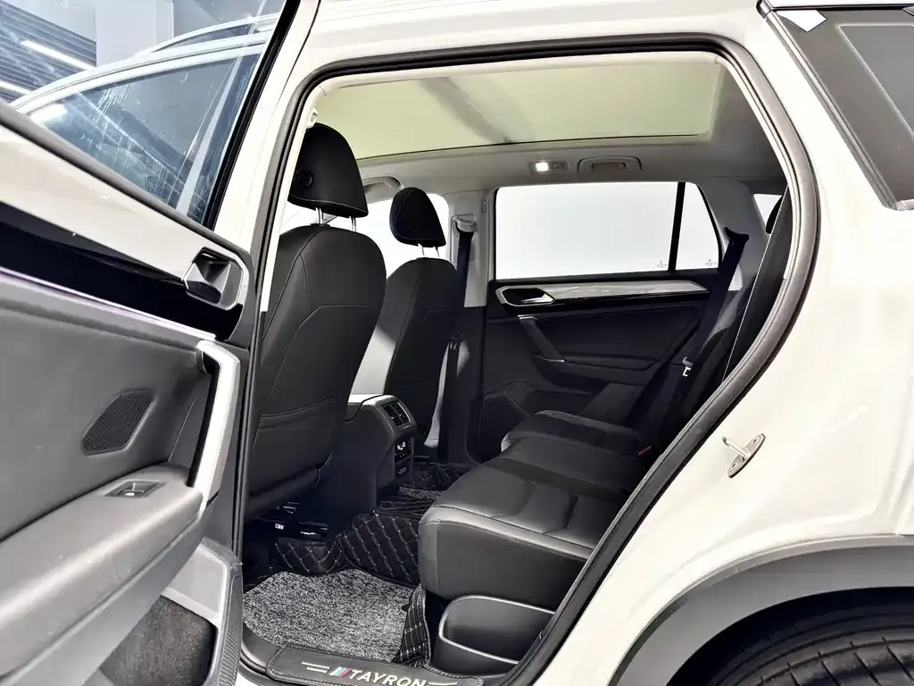 Volkswagen Tayron 2021 из CN, фото 7