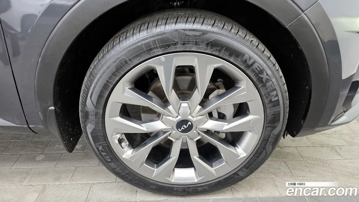 Kia Sorento — фото 7