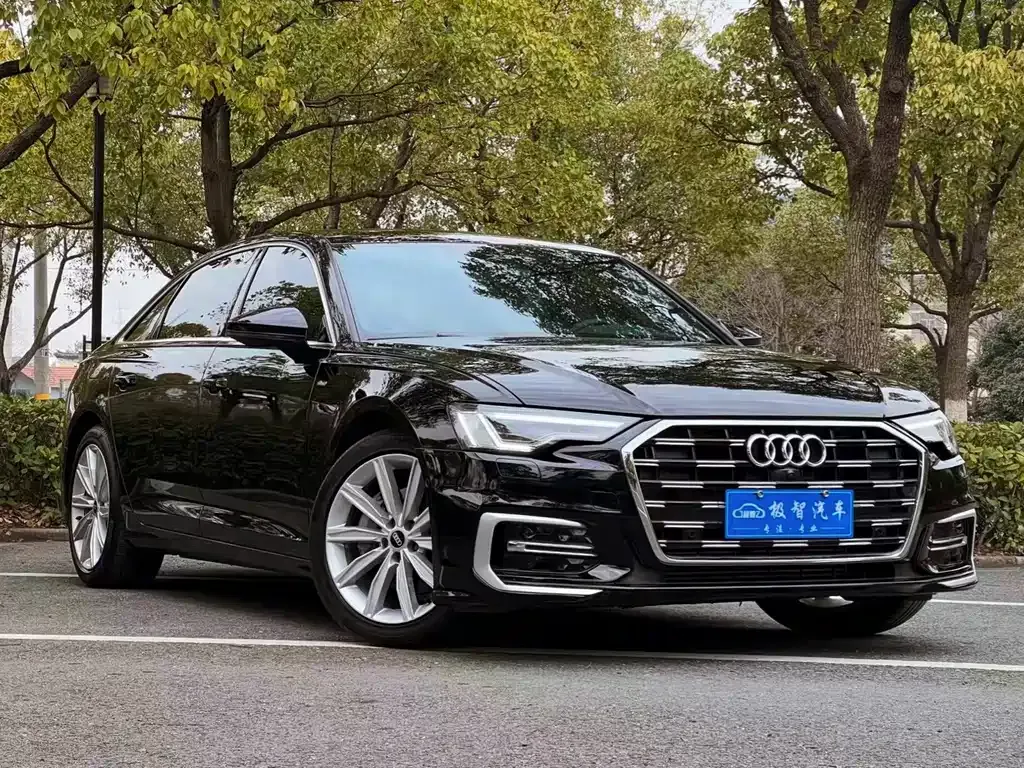 Audi A6L — фото 2