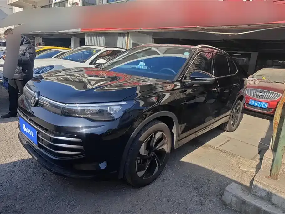 Volkswagen Tiguan L 2024 из CN, фото 1