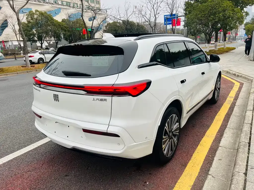 Buick E5 2024 из CN, фото 8
