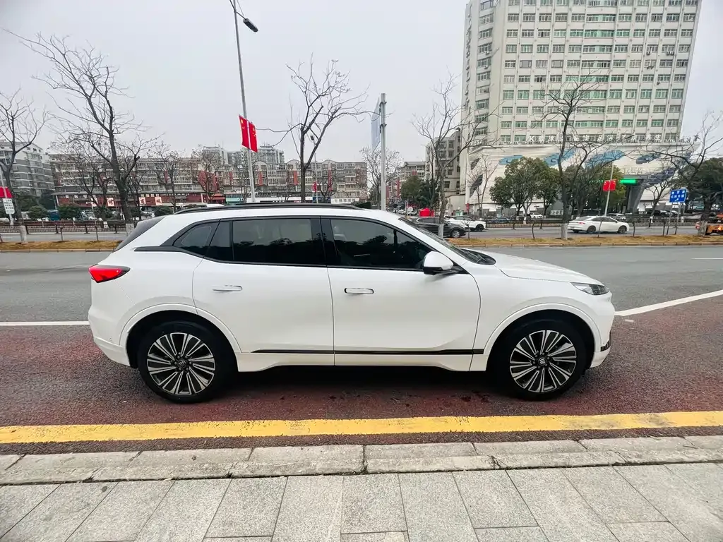 Buick E5 2024 из CN, фото 9