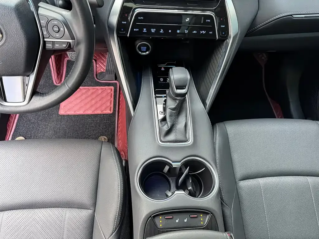 Toyota Harrier 2021 из CN, фото 9