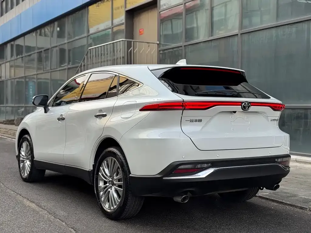 Toyota Harrier 2021 из CN, фото 6