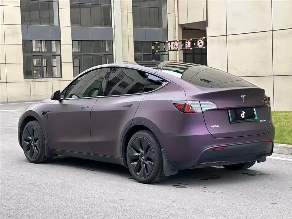 Tesla Model Y 2024 из CN, фото 3