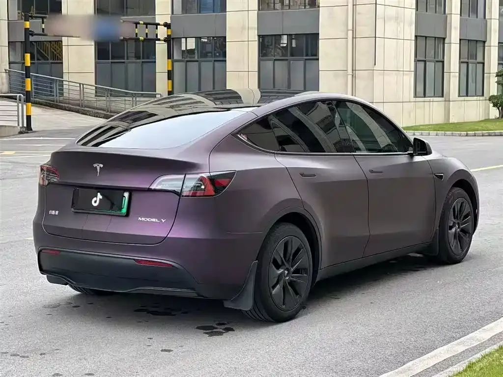Tesla Model Y 2024 из CN, фото 5