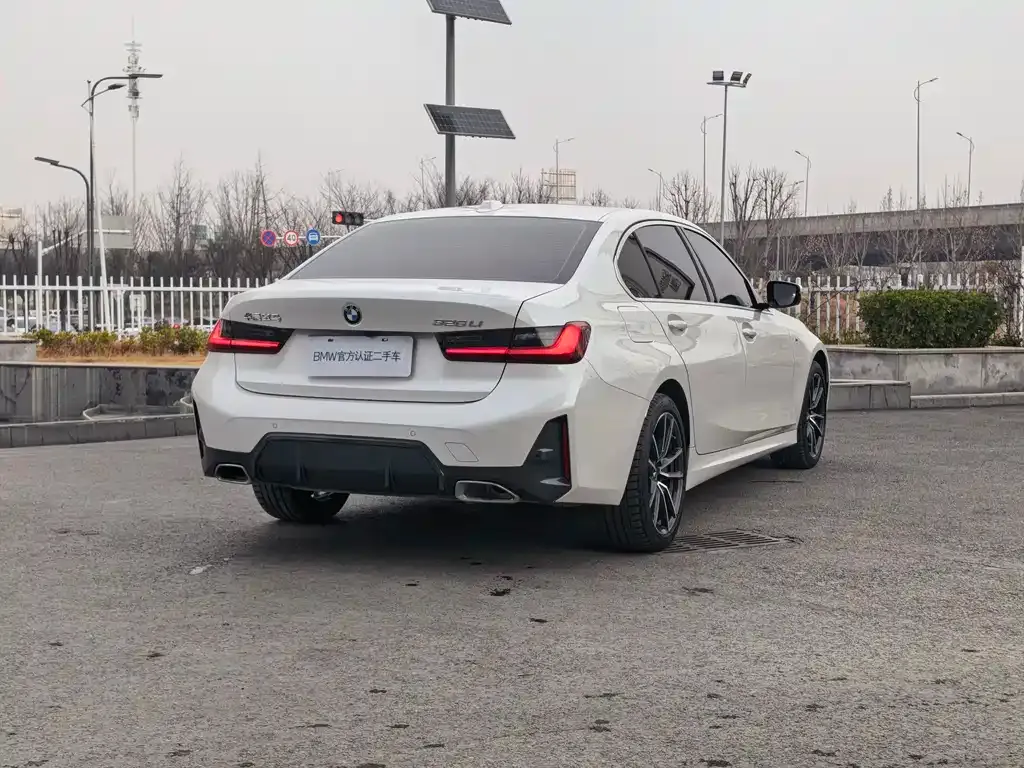 BMW 3 Series 2023 из CN, фото 9