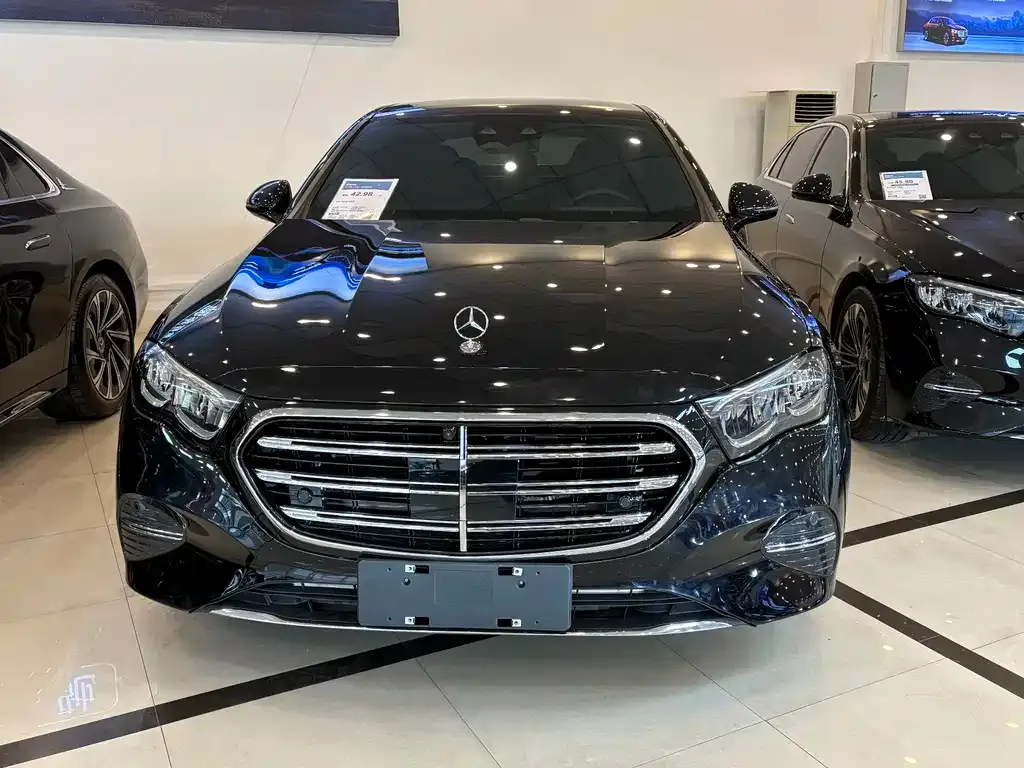 Mercedes-Benz E-Class 2024 из CN, фото 9