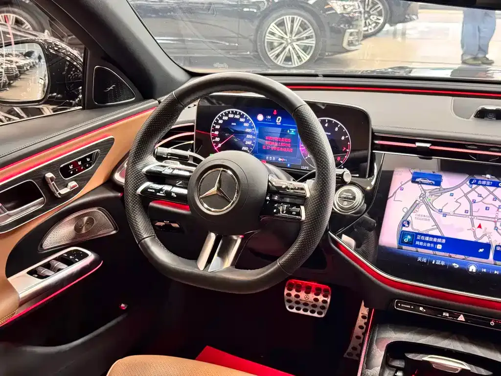 Mercedes-Benz E-Class 2024 из CN, фото 4