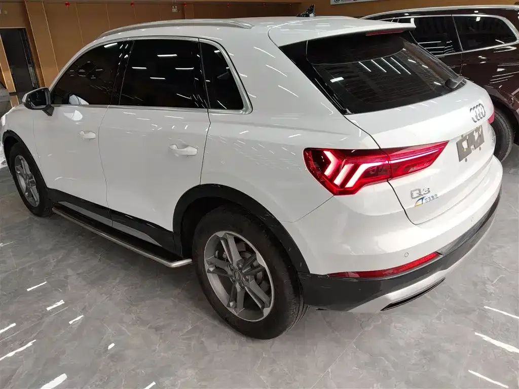 Audi Q3 2021 из CN, фото 6