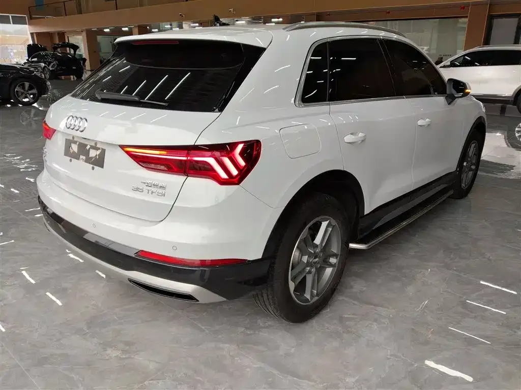 Audi Q3 2021 из CN, фото 8