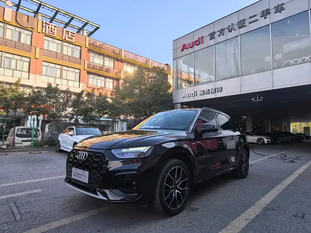 Audi Q5L 2024 из CN, фото 1
