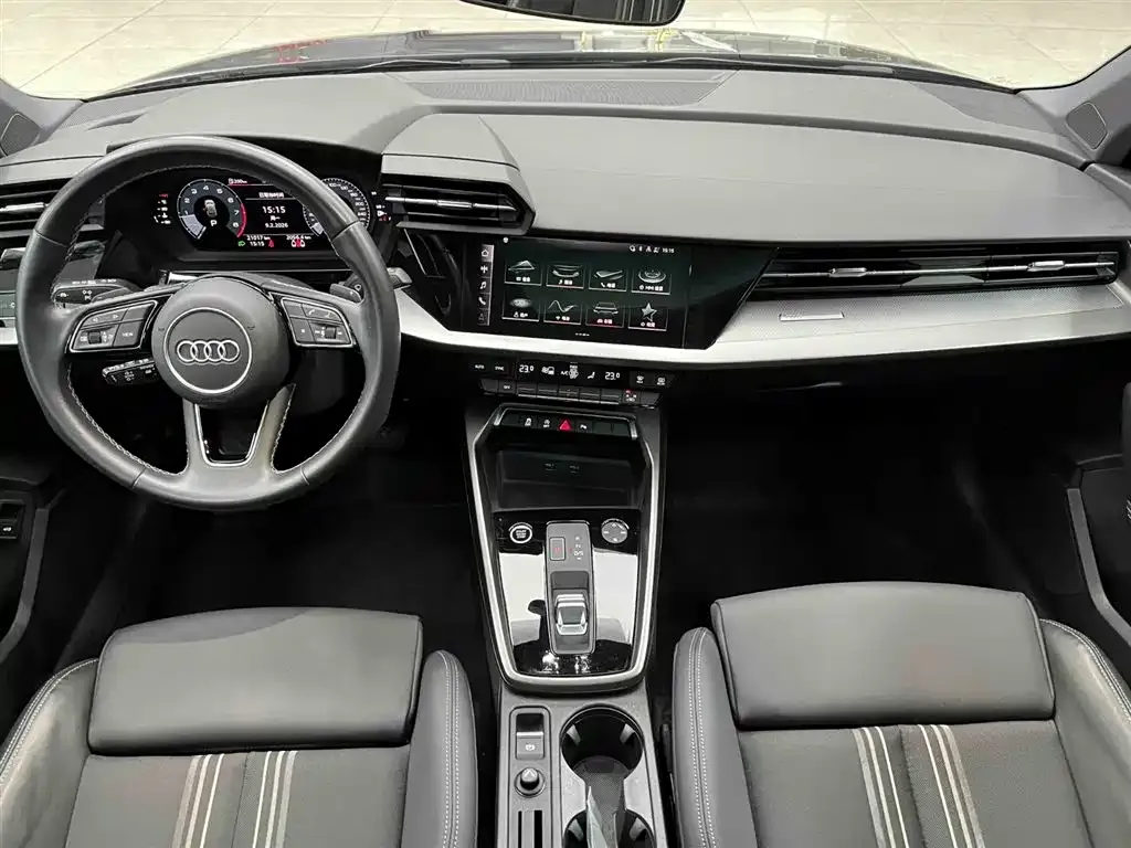 Audi A3 2023 из CN, фото 8