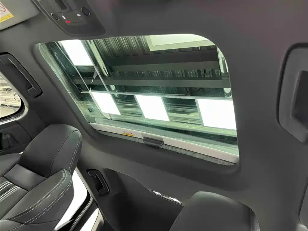 Audi A3 2023 из CN, фото 2