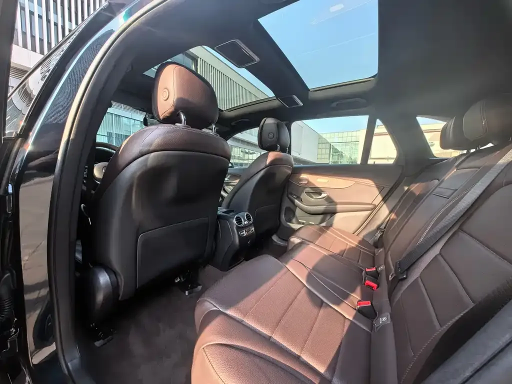 Mercedes-Benz GLC 2022 из CN, фото 2