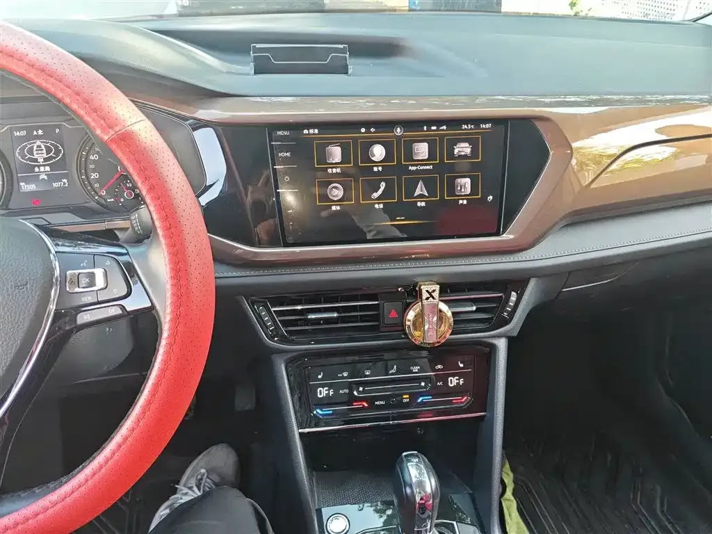 Volkswagen Tharu 2022 из CN, фото 7