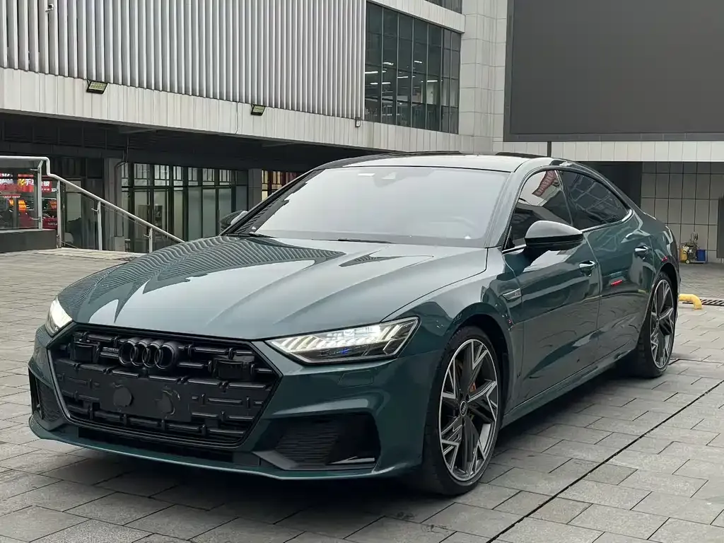 Audi A7L 2022 из CN, фото 3