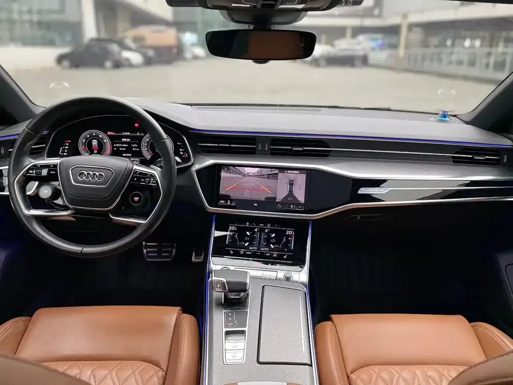Audi A7L 2022 из CN, фото 6