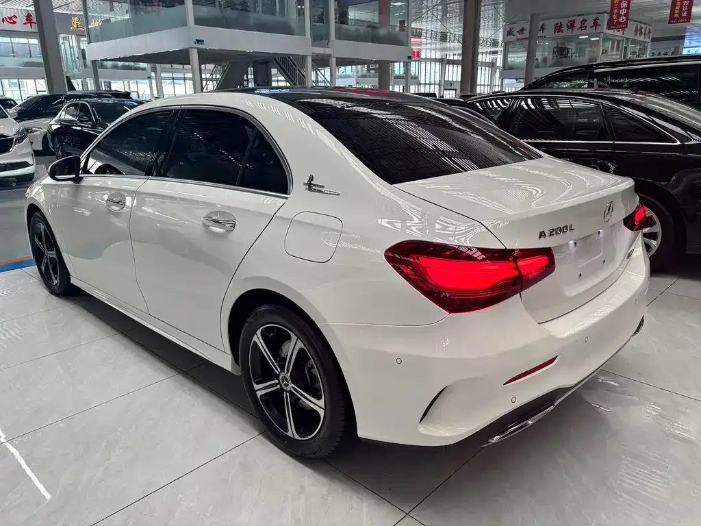 Mercedes-Benz A-Class — фото 5