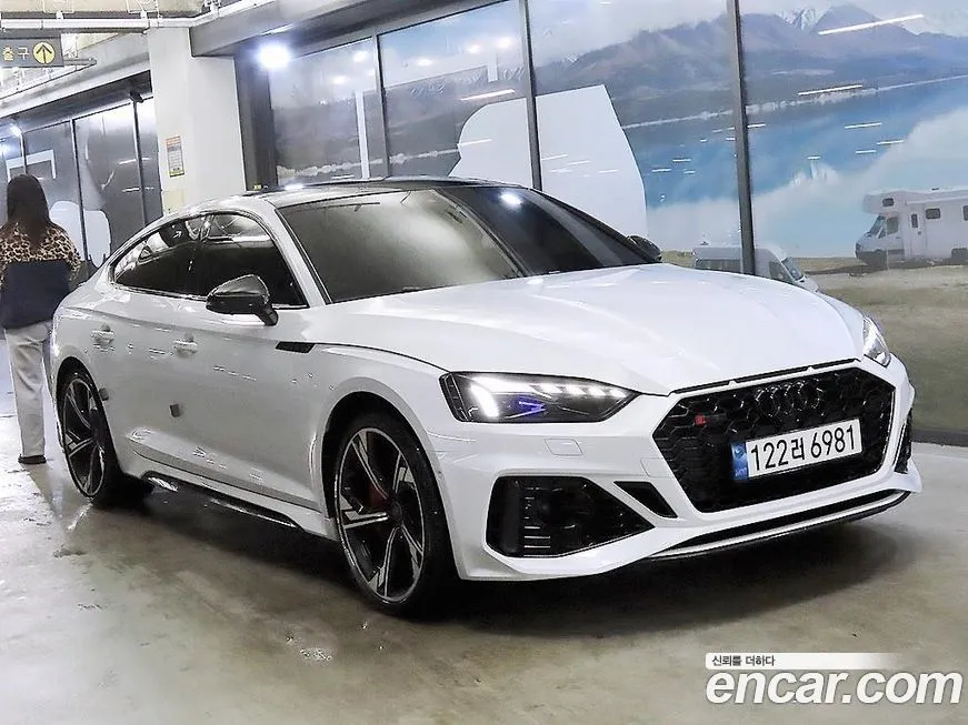 Audi RS5 2021 из KR, фото 2
