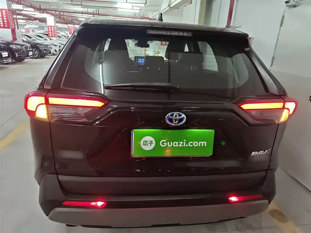Toyota RAV4 2022 из CN, фото 8
